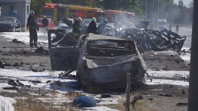 Війська РФ атакували Дніпро: загинули двоє людей, є поранені, пошкоджене підприємство