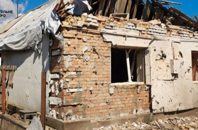Практично 30 обстрілів за добу: до яких наслідків призвели атаки Росії на Дніпропетровщині.